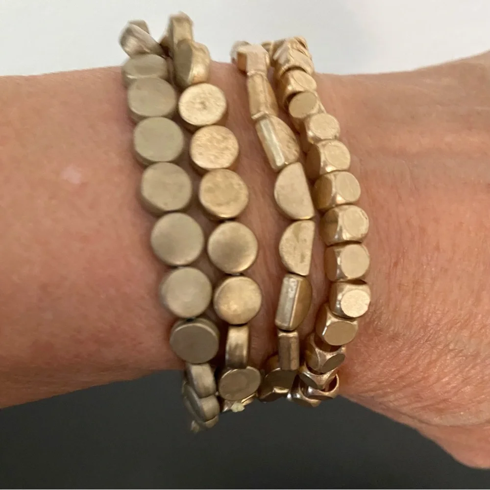 Universal Thread Stretch Bracelets - Picture 3 of 4